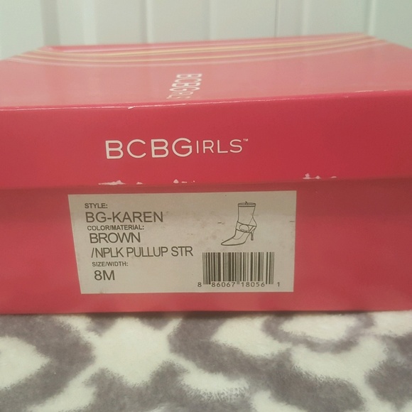 Shoes - Picture 4 of 4